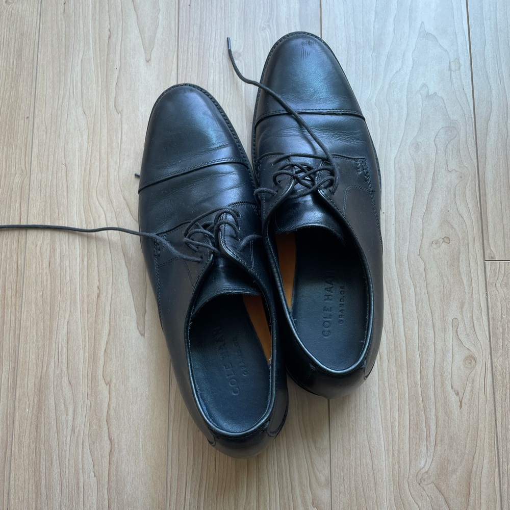 Cole Haan men dress shoes